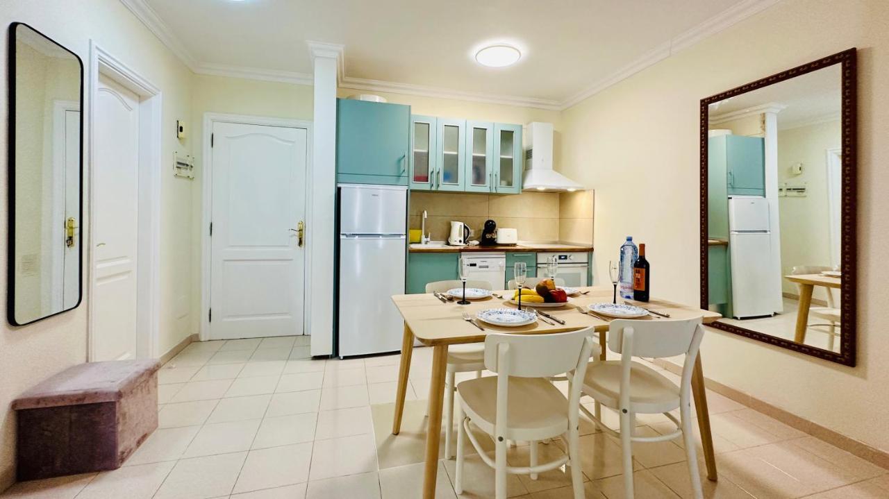 Sunset Apart, Large Terrace, Pool, Best Location! Пуэрто-де-Сантьяго Экстерьер фото